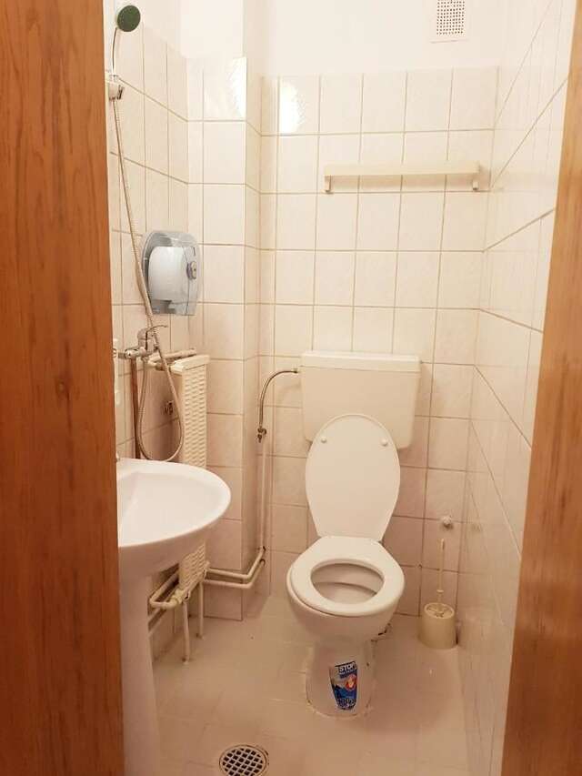 Хостелы Sleep Inn Hostel Бухарест-17