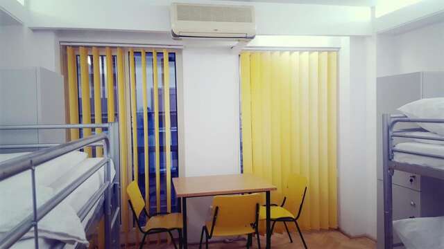 Хостелы Sleep Inn Hostel Бухарест-27
