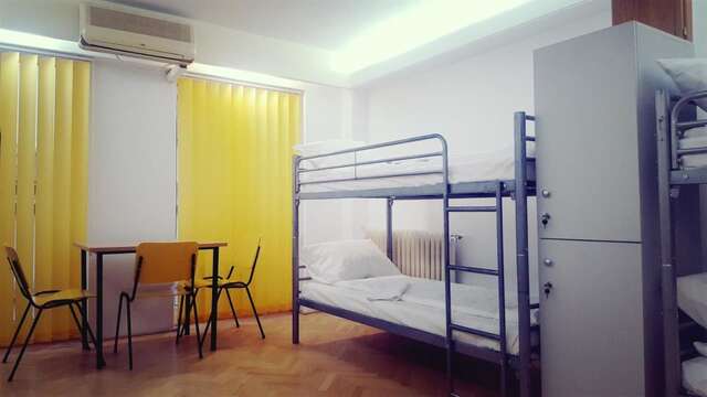 Хостелы Sleep Inn Hostel Бухарест-28