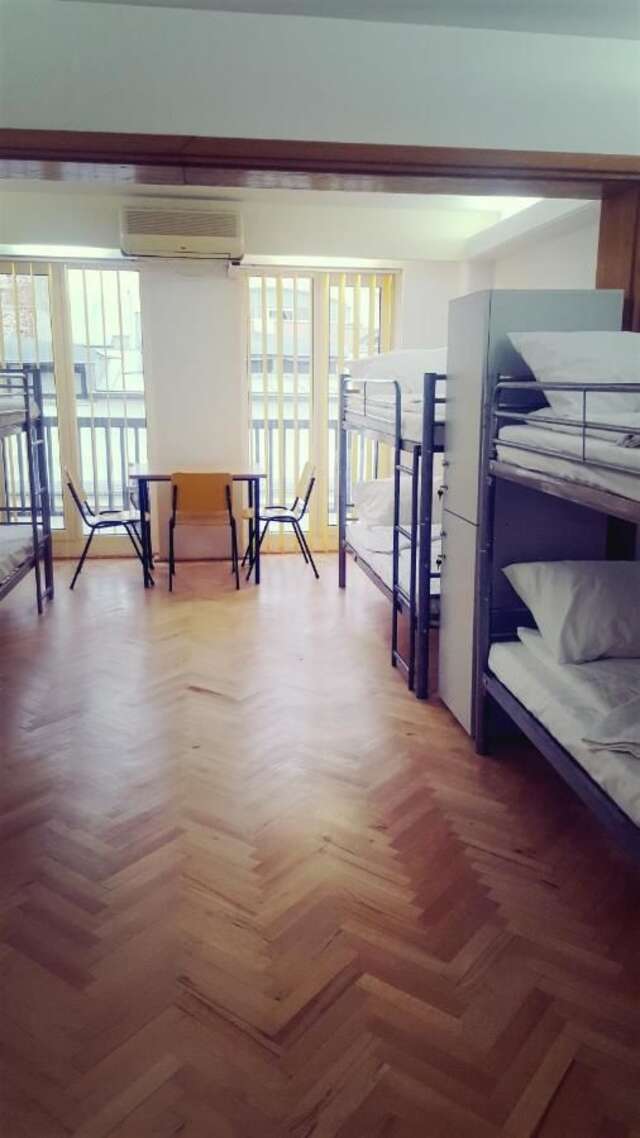 Хостелы Sleep Inn Hostel Бухарест-44