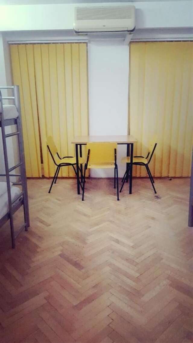 Хостелы Sleep Inn Hostel Бухарест-47